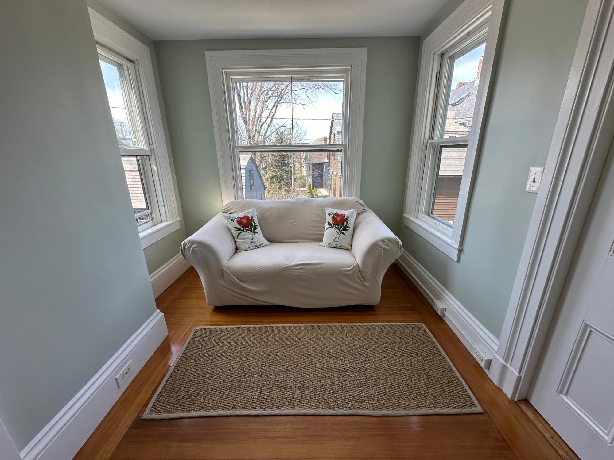 Entire Charming Victorian Home Downtown 뉴포트 외부 사진